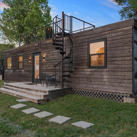 Container Home With Rooftop Views And Pickleball-Pecan Grove Bellmead Εξωτερικό φωτογραφία